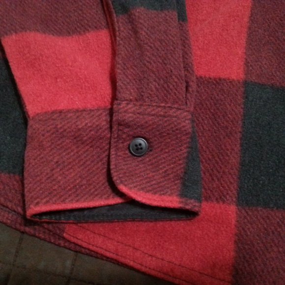 Wrangler Buffalo Check Flannel Plaid Shirt Men's XL Long Sleeve  Red Black - Picture 7 of 9